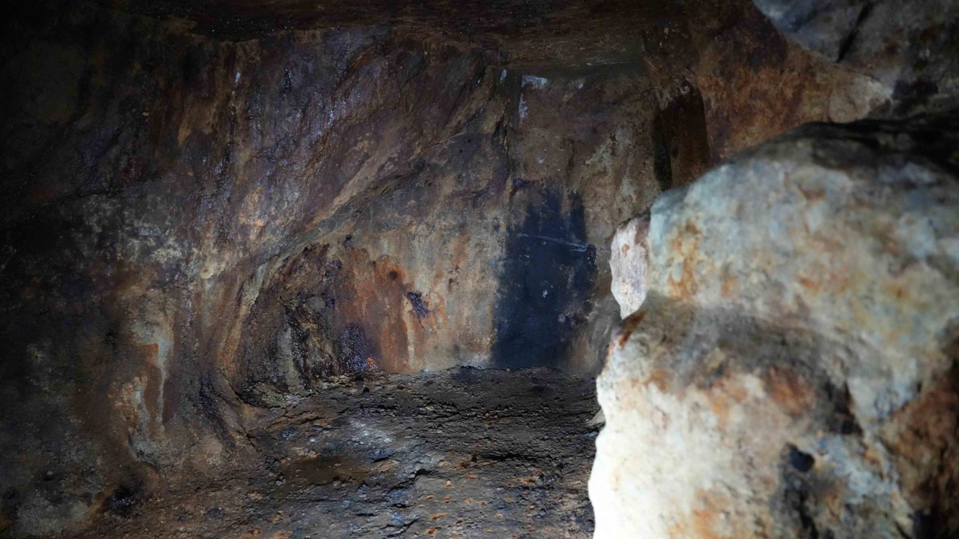 Muzeul-mineritului-06-scaled-1