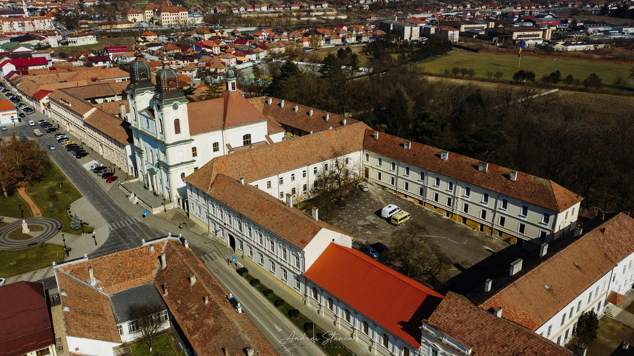 302725547_413525650846590_8198615082227175463_n