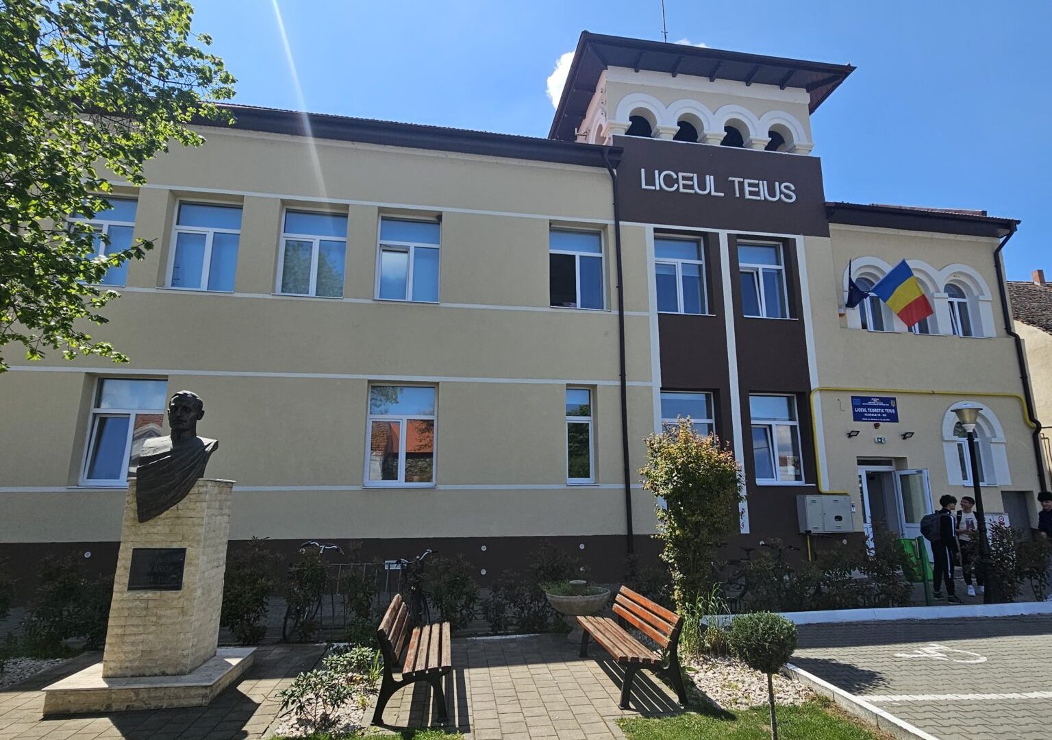 WhatsApp-Image-2025-07-09-at-12.49.06-1-1536×1152-1