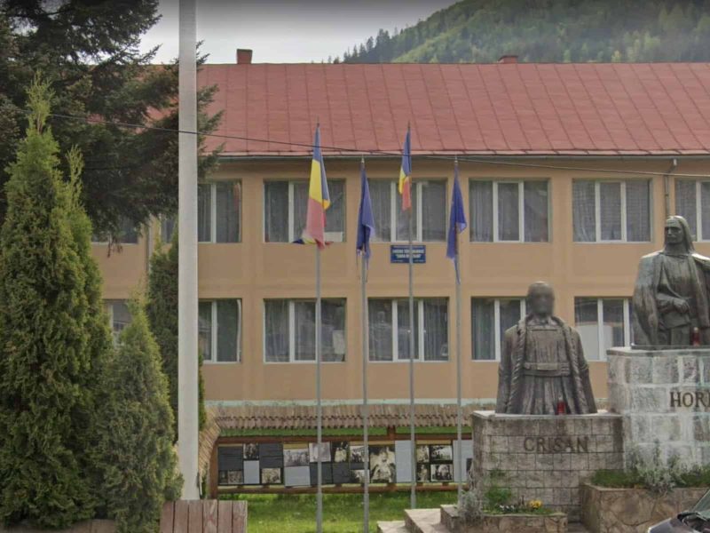 liceul-tehnologic-tara-motilor-albac-google-scaled-1