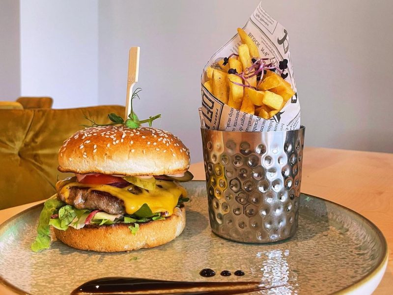 467863921_17879990448183752_4817621219795158773_n