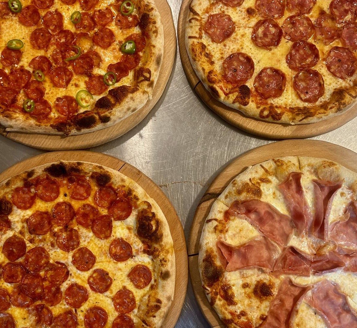 489962349_1306872880890064_4220290471864263204_n