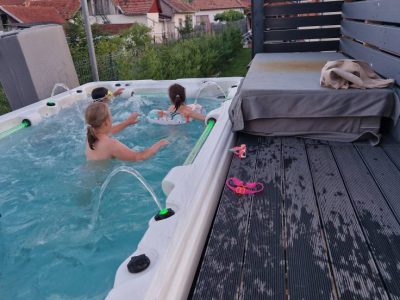 518319659_122237318096218300_4123126862496288917_n