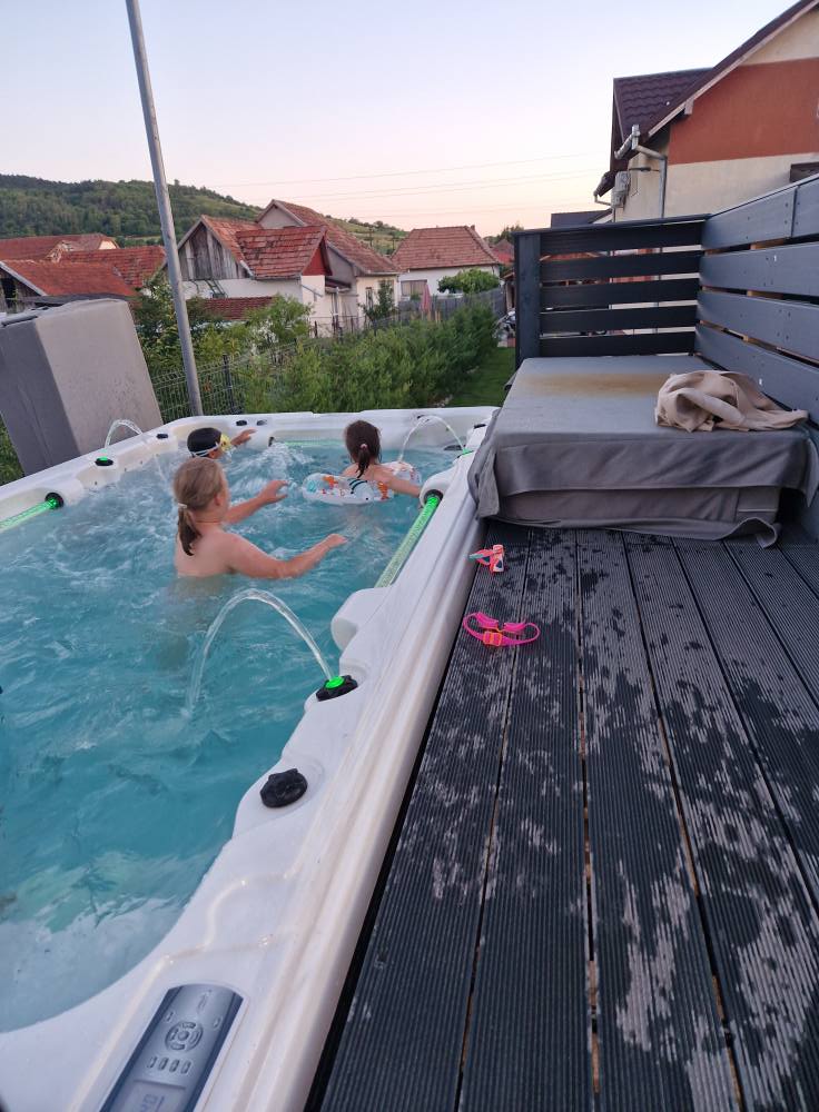 518319659_122237318096218300_4123126862496288917_n