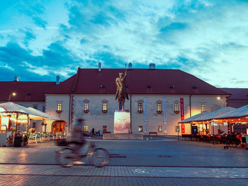 WhatsApp-Image-2026-03-09-at-13.00.09